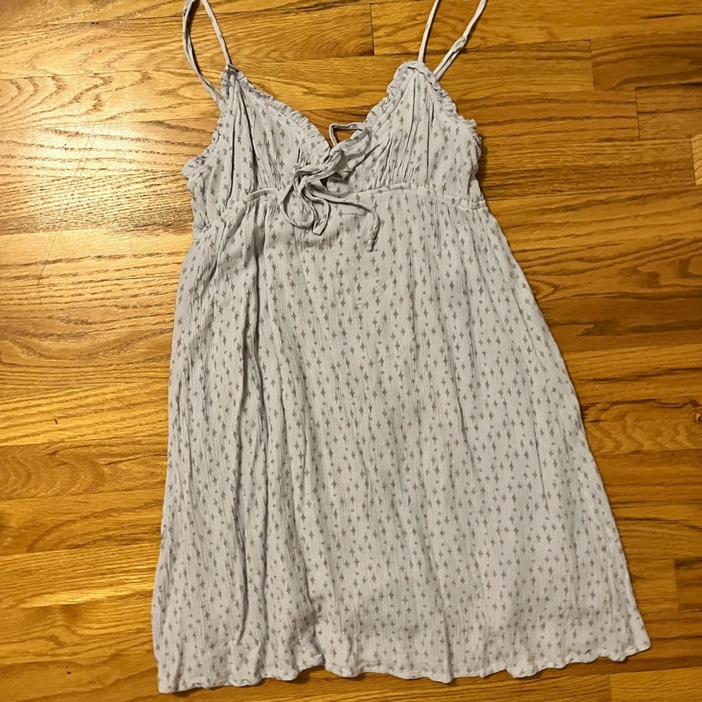 Light purple patterned dress